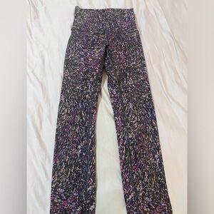 Lululemon Women's Wunder Train Leggings 25” Inseam - size 0, pink animal print